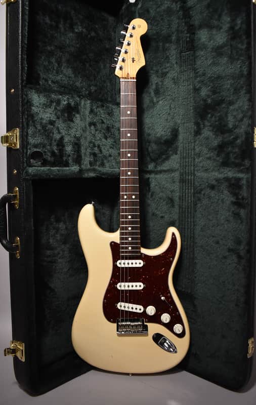 2007 Fender American Standard Stratocaster Vintage White w/HSC image 1