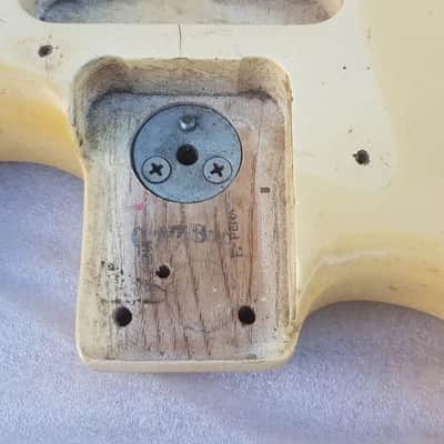 1977 FENDER STRATOCASTER ASH BODY - made in USA - LIGHT WEIGHT image 10