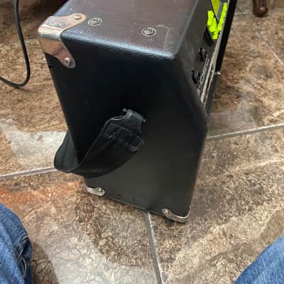 Fender G-DEC Guitar Digital Entertainment Center 15-Watt 1x8" Guitar Practice Amp 2005 - 2010 - Black image 4