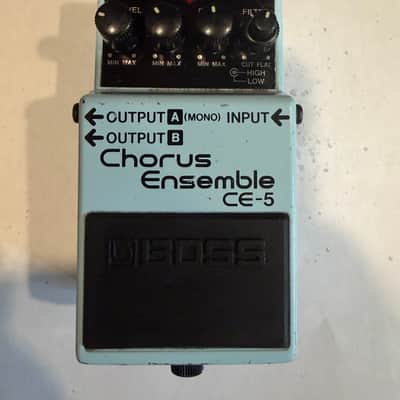 Boss CE-5 Chorus Ensemble (Blue or Pink Label) | Reverb