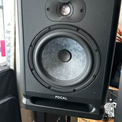 Focal Alpha 80 Evo Powered Studio Monitor (Pair) 2021 - Present - Black image 2