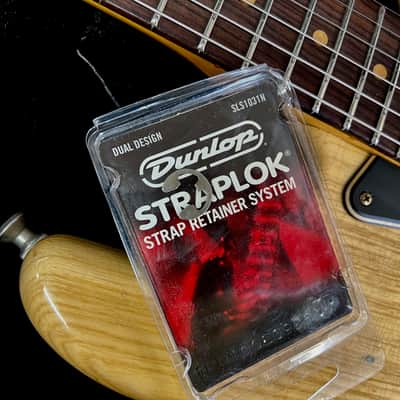 Fender Stratocaster Post Modern Custom Shop 2023 - Journeyman Relic Natural image 7