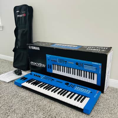 Yamaha MX 49 Blue 2020 - BLUE WITH GIG BAG