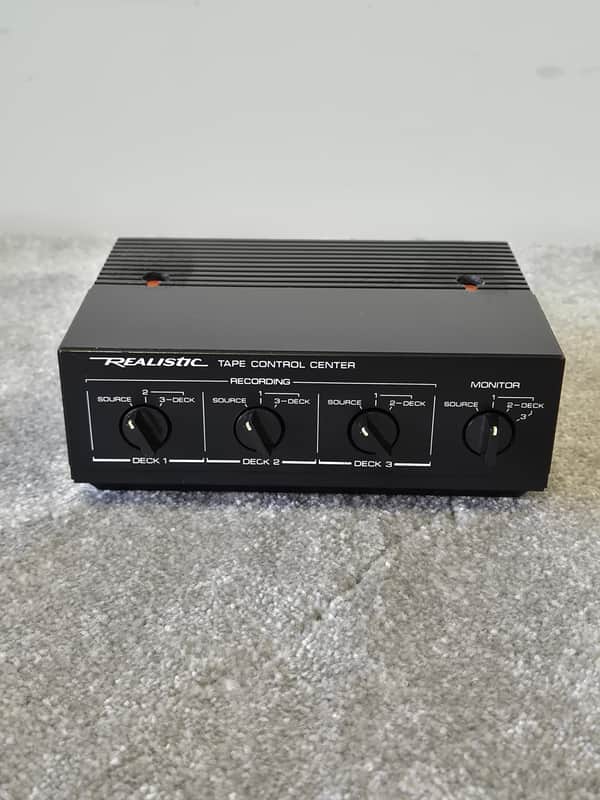 Realistic Tape Control Center - Passive Switchbox image 1