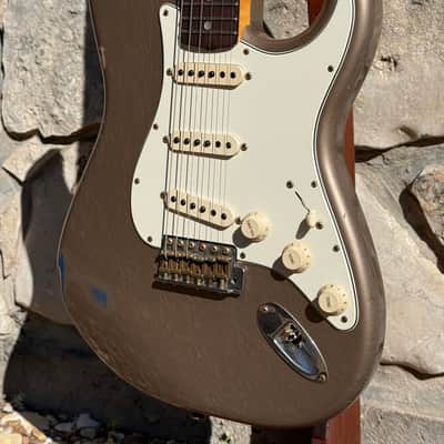 Fender Custom Shop 1965 Stratocaster Shoreline Gold over Lake Placid Blue 2022 - Shoreline Gold over Lake Placid Blue image 9