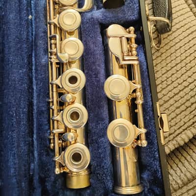 Armstrong 103 Student Model Open-Hole Flute with C Foot, Inline G 2010s - Silver-Plated image 3