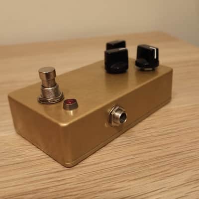 Lovepedal Jubilee Overdrive Clone image 4
