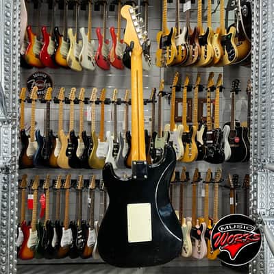 Fender Vintage Hot Rod 57 Stratocaster Black + Noiseless Br ID Ge + S1 Switch image 11