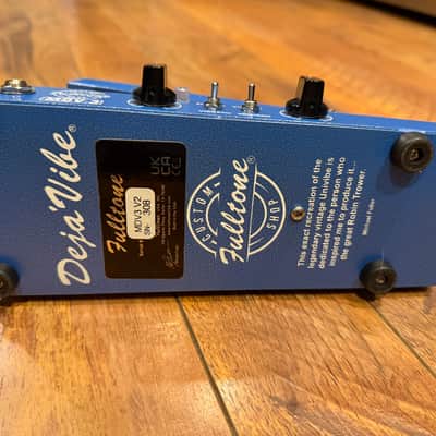 Fulltone Mini Deja Vibe MDV-3 2010s - Blue image 4