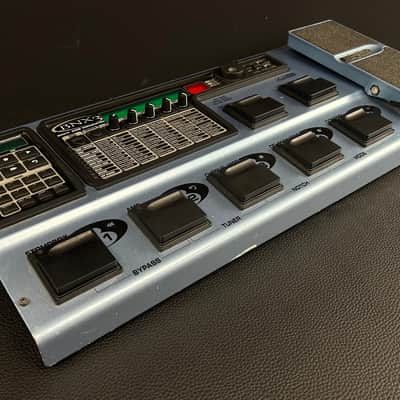 Digitech BNX3 GeNetX Bass Workstation Multi-Effects Pedal w/ 8-Track Recorder, Bag & Manual image 9