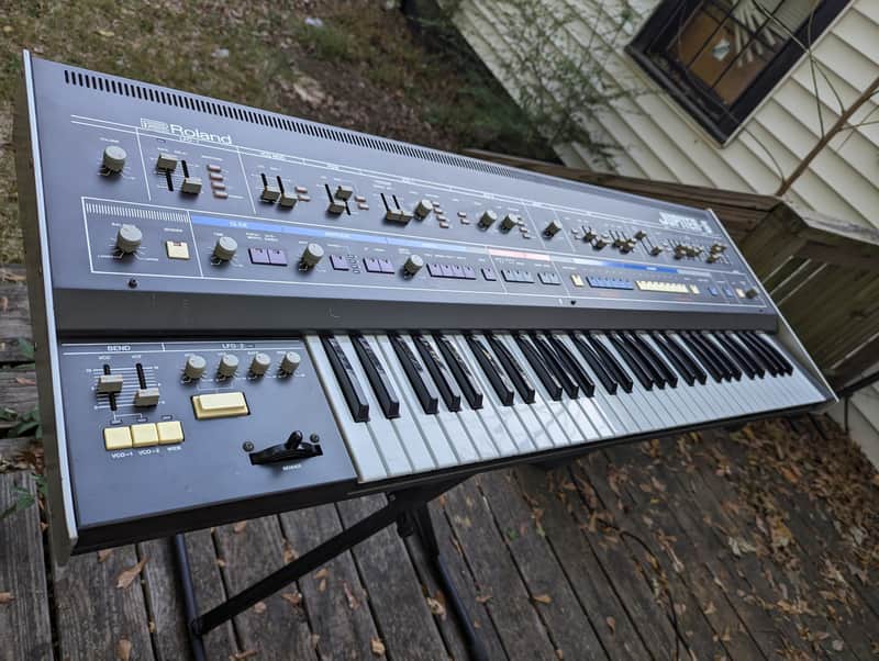 Roland Jupiter 6 Synthesizer W/ flight case image 1