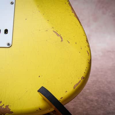 FENDER USA Custom Shop Ltd '67 Reissue Stratocaster Relic "Graffiti Yellow" (2023) image 20