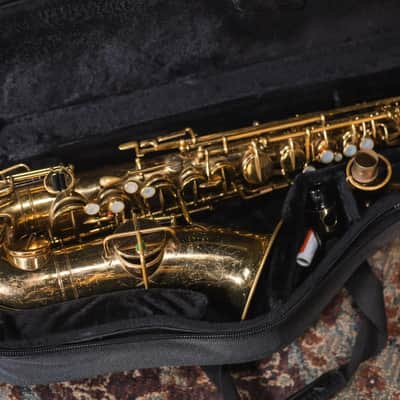 Martin Late 20's Low Pitch Alto Saxophone with Hardshell Case - Used image 23