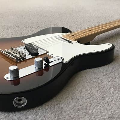 Collector Grade 2009 Fender American Standard Telecaster With Maple Fretboard 3-Color Sunburst image 9