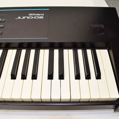 Roland JUNO-DS JUNO-DS88 88-Key Digital Synthesizer Workstation Keyboard image 10