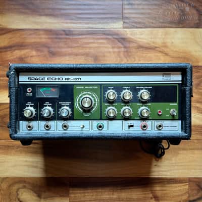 1976 Roland RE-201 Space Echo Tape Delay / Reverb w/ Original Footswitch