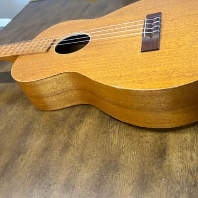 Lyra Baritone Ukelele image 5
