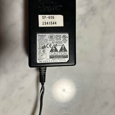 Roland SP-606 Sampler 2000s - Black image 6