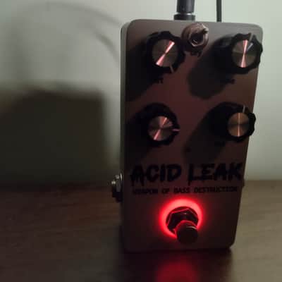 Acid Leak - Handmade, raw transistor Bass Distortion image 7