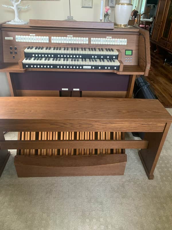 Viscount Vivace 60 Deluxe Organ 2000s - Oak image 1