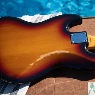 Road Warrior! - 5 String Fender J Craft JBV - '62 Style Jazz Bass Reissue - Crafted in Japan - Pro Set Up w Perfect Frets/Action/Intonation - MOJO Drip 100% image 8