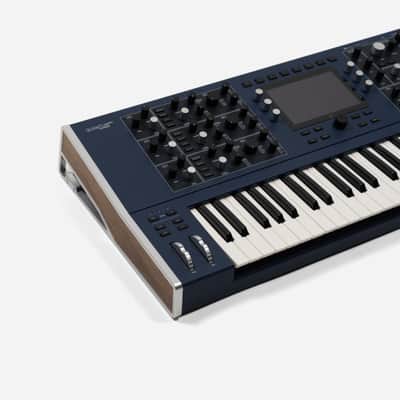 Waldorf Quantum MK2 61-Key Hybrid Synthesizer 2023 - Present - Blue image 3