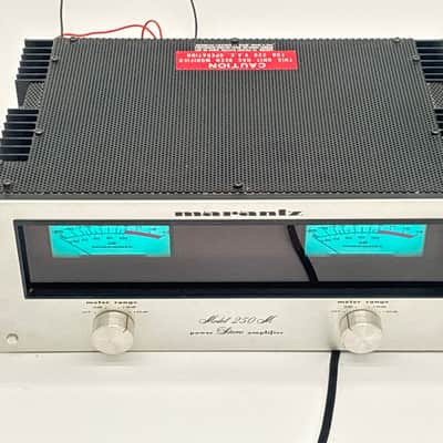 Accuphase E-530 Stereo Integrated Amplifier in Excellent Condition