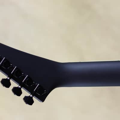 Jackson USA Custom Shop SL2H Speed Neck Soloist Satin Black Guitar Specs:  Model Name:  Custom Shop image 12