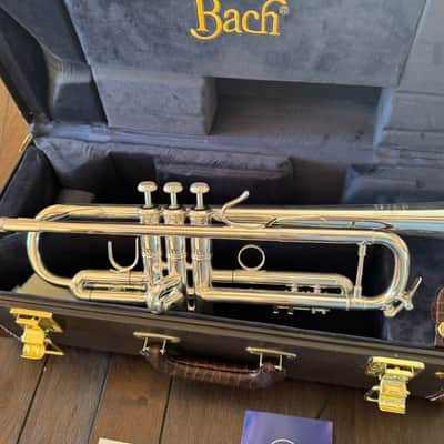 Bach Model LR180S37 Stradivarius Professional Bb Trumpet - Excellent Condition! image 2