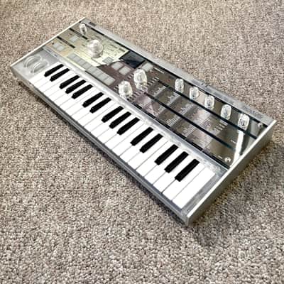 Korg MicroKORG Crystal 37-Key Synthesizer/Vocoder 2023 - Present - Crystal image 3