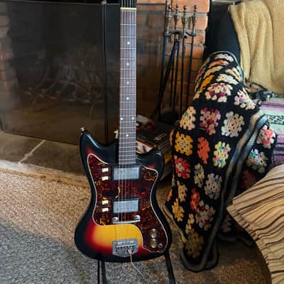 1965 Supro S625 Lexington - Sunburst - HSC image 2