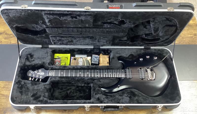 Ernie Ball Music Man Majesty 2015 - Matte Polar Noir image 1