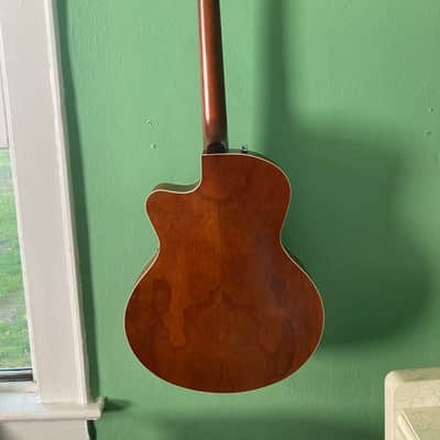 Godin 5th Avenue CW Kingpin II 2010s - Cognac Burst image 5