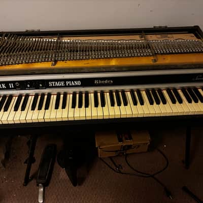 Rhodes Mark II Stage 73-Key Electric Piano 1979 - 1983 - Black Flat Top image 6