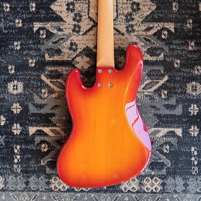 G&L JB 5 2017 - Cherry Burst image 17