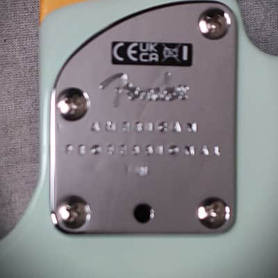 Fender American Professional II Telecaster® Thinline Transparent Surf Green image 11