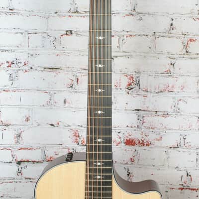 Taylor - (2025) 354ce - 12 String Acoustic-Electric Guitar -Sapele/Sitka - V-Class Bracing - Natural - w/ Hardshell Case - x15053 image 3
