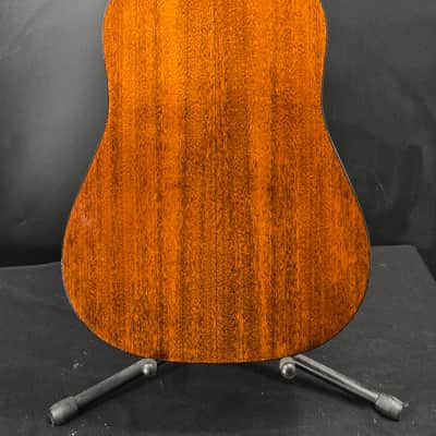 Martin 10Y25D18SUNBURST D-18 Standard Series Acoustic Guitar - 1935 Sunburst image 2