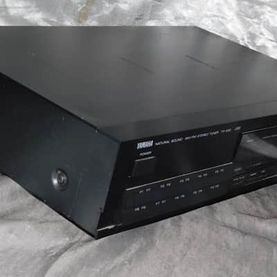 Yamaha TX-530 am fm stereo tuner image 3
