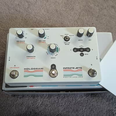 Hologram Electronics Infinite Jets Resynthesizer 2017 - Present - White image 2