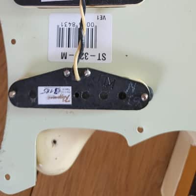 Fender Stratocaster 2013 - Vintage white image 9