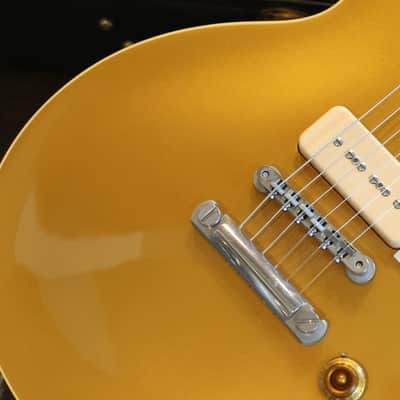 1998 Gibson Custom Shop 1956 Historic Reissue Les Paul Electric Guitar All Gold + OHSC image 4