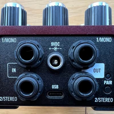 Universal Audio Ruby ’63 Top Boost Amplifier 2022 - Present - Ruby / Silver image 2