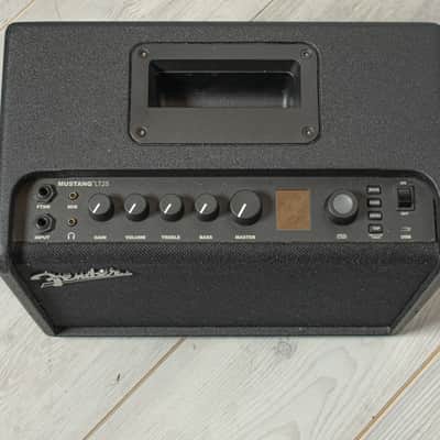 Fender - Mustang LT25 1x8 25w Digital Modeling Guitar Combo Amp - USED image 5