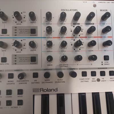 Roland Gaia 2 37-Key 22-Voice Synthesizer 2023 - Present - Silver image 8