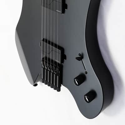 Agile Headless 6 String Baritone Electric Guitar GEODESIC PRO 630 RL MOD Flat Black image 12