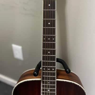 Fender Paramount PO-220E 2022 - Present - Aged Cognac Burst image 3