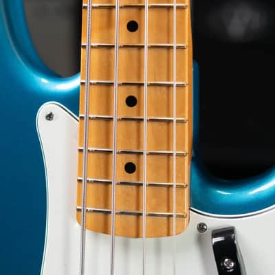 Fender Vintera III Late '60s Precision Bass - Lake Placid Blue with Gig Bag image 9