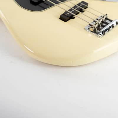 Fender American Standard Jazz Bass 2008 Olympic White image 10