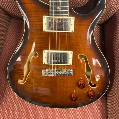 PRS SE Hollowbody II Piezo 2020 - 2024 - Black Gold Burst image 2
